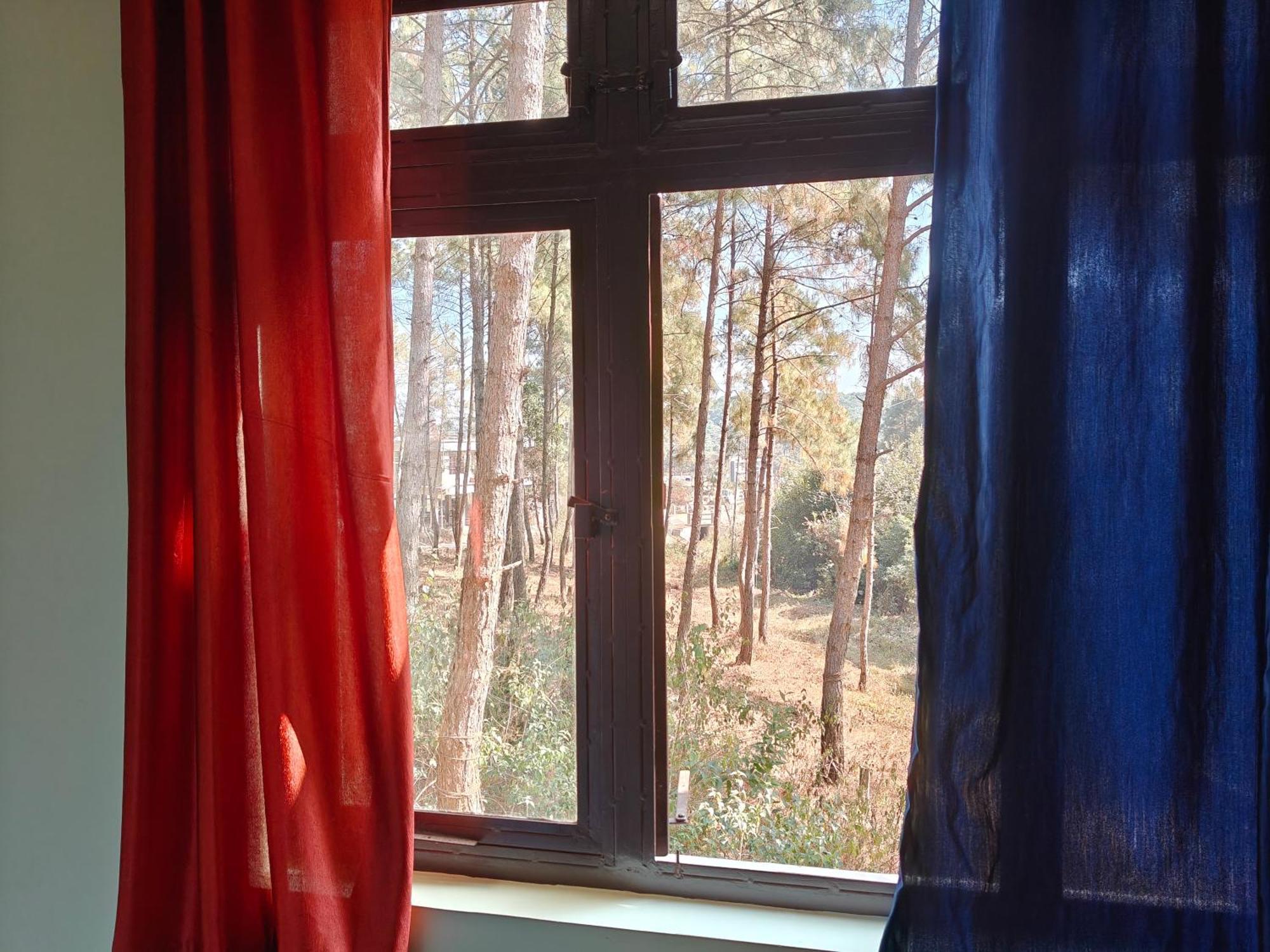 Xtsy Travellers Hostel Shillong Zimmer foto